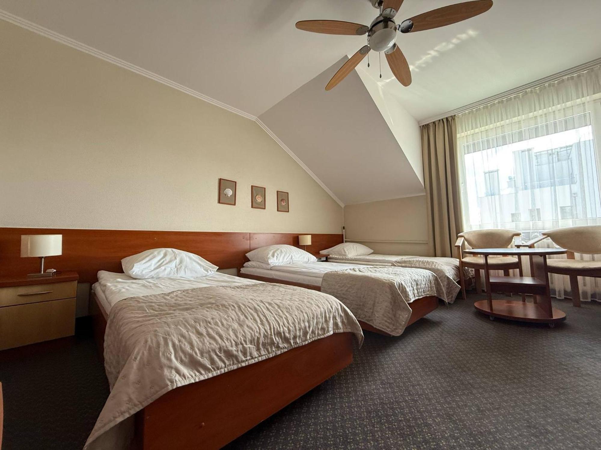 Hotel La Siesta & Medical Spa Jastrzębia Góra Extérieur photo