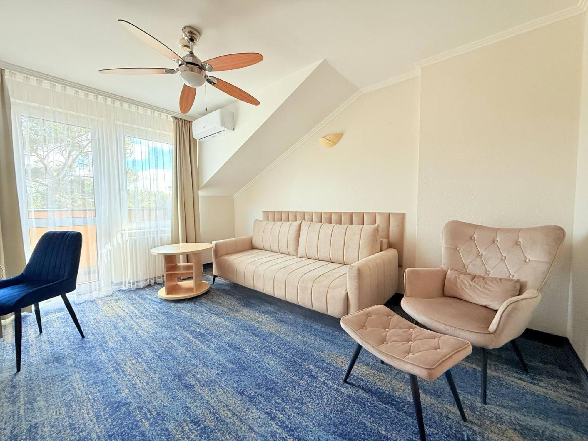 Hotel La Siesta & Medical Spa Jastrzębia Góra Extérieur photo